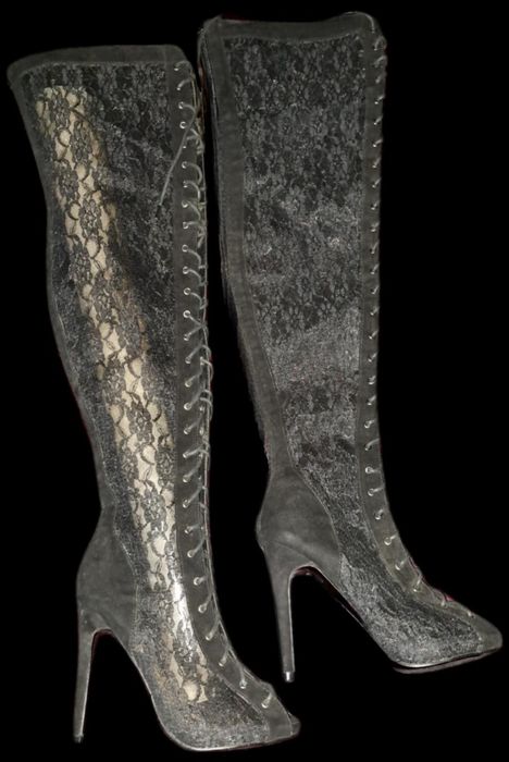 Черни елегантни стилни английски дантелени ботуши