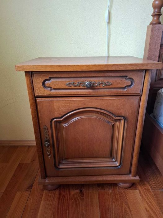 Mobila dormitor lemn masiv