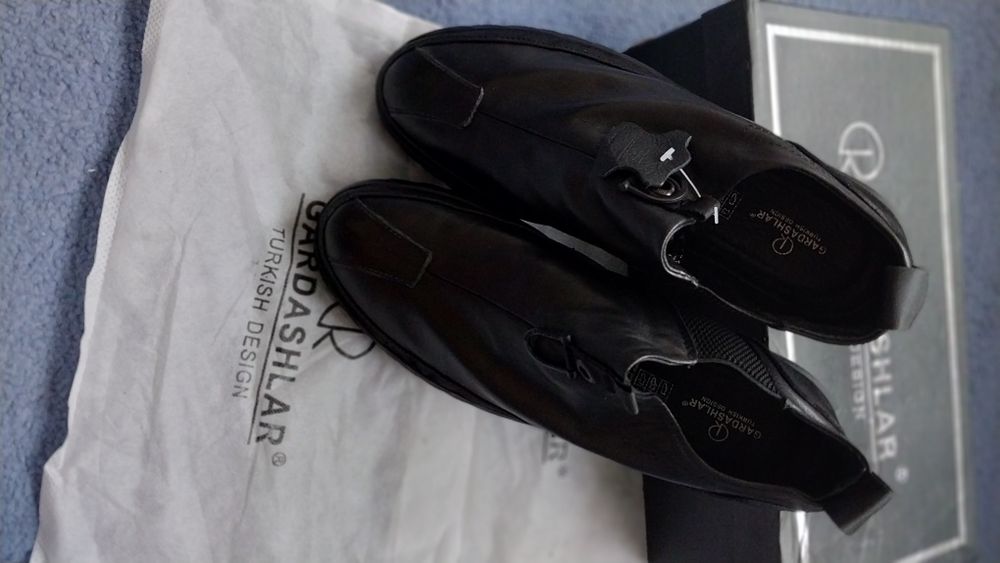 Продам кожаные полусапожки-туфли