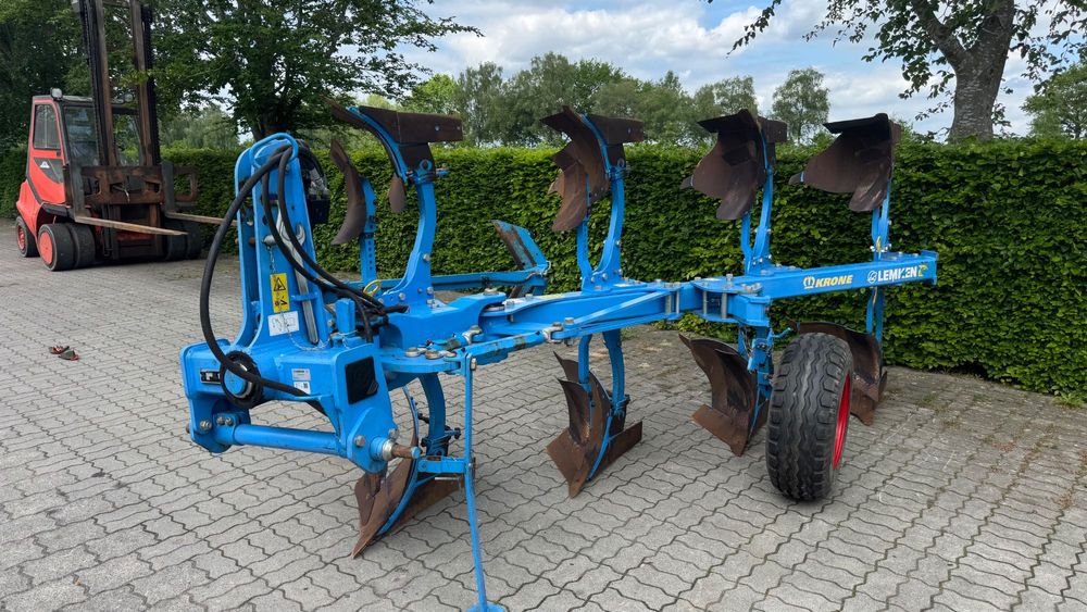 Lemken Europal 7 Omoch Claas Arion, Belarus tortadi