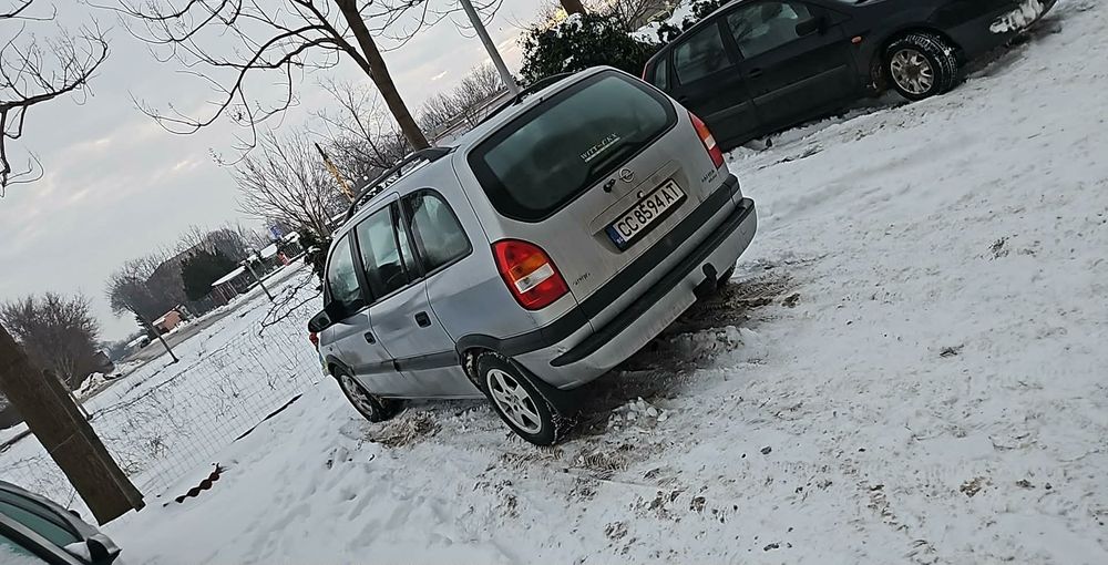 Opel zafira 2.0 dizel