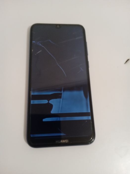 Продам Телефон на запчасти