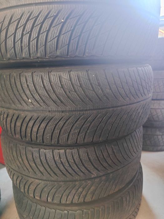 4бр.зимни гуми 235/55/17 Michelin