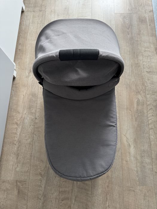 Кош за новородено Cybex Balios S lux