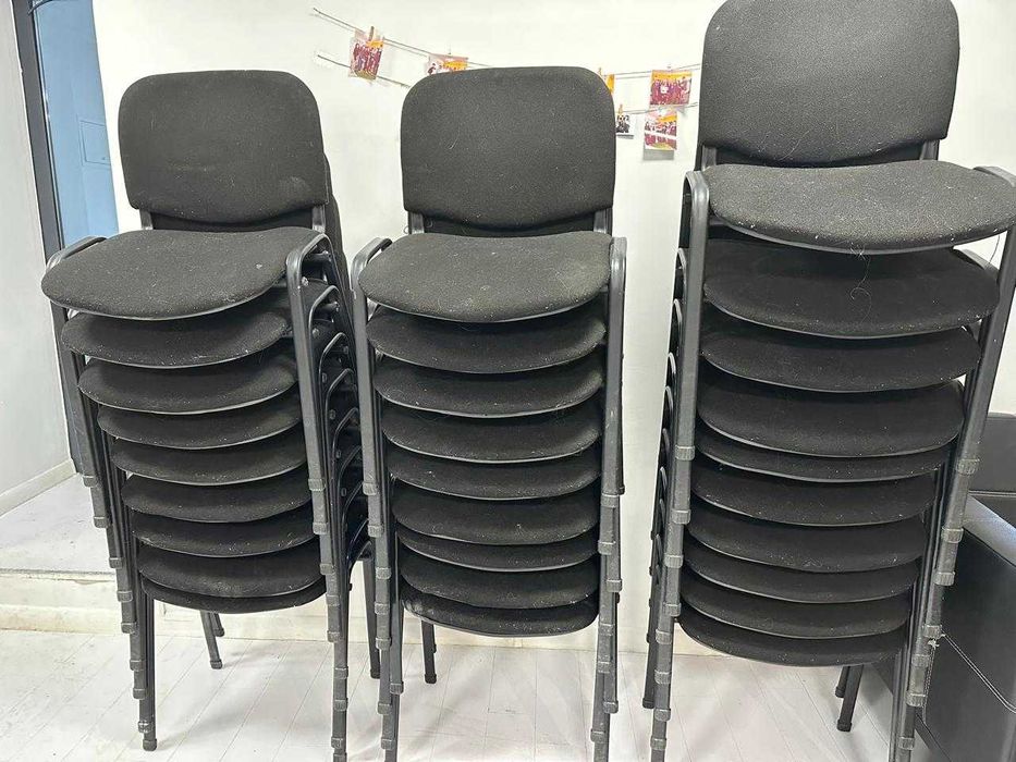 Стулья для офисного помещения