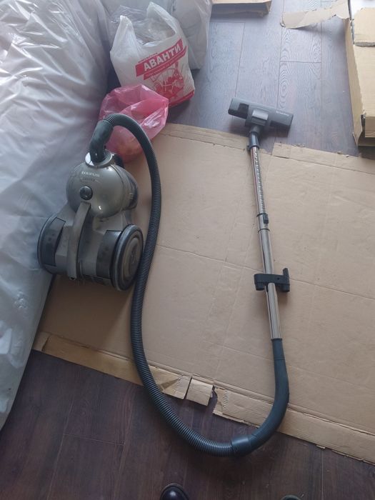 Прахосмукачки taurus