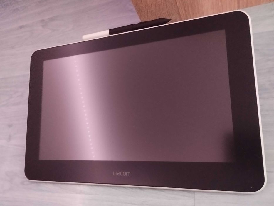 Wacom one creative pen display