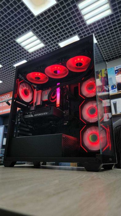 RYZENR7 7800x3d\Rtx 5060ti \32gb ddr5 16x2 RGB Kingstonfure