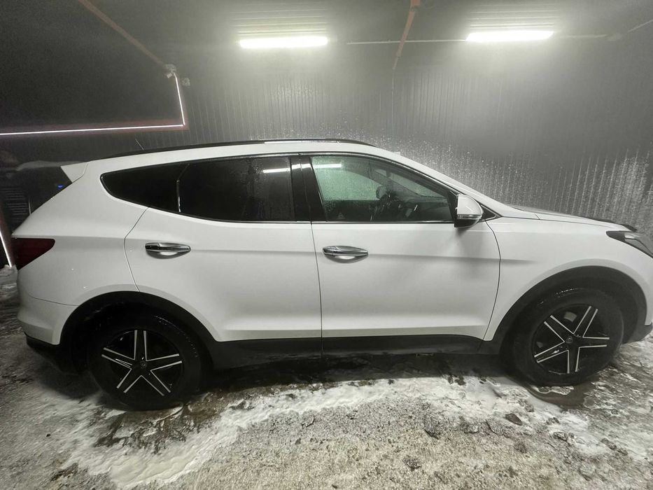 Hyundai Santa Fe 2016