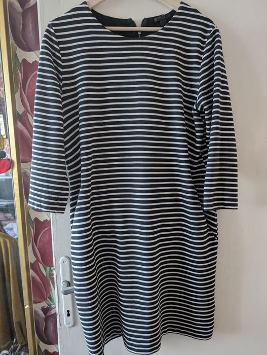 Рокля COS M трико