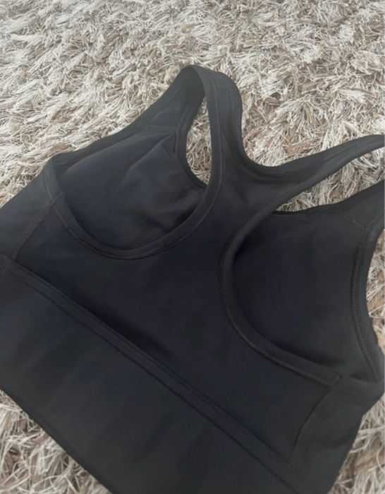 Bustieră Nike, mărinea XS