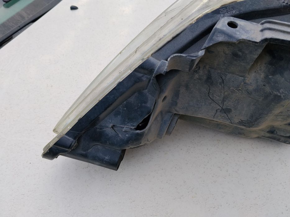 Фары на б/у на Камри 50