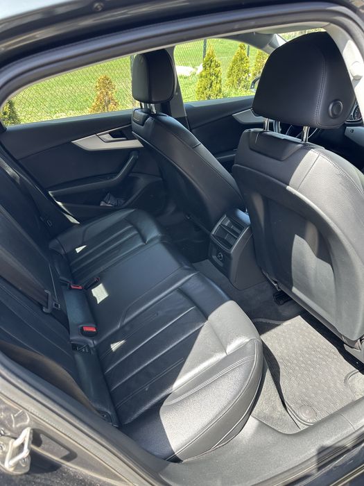 Vand Audi A4 2017