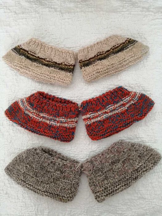 Терлици дамски 37-38-39 номер, ръчно плетени от 100% вълна, чисто нови