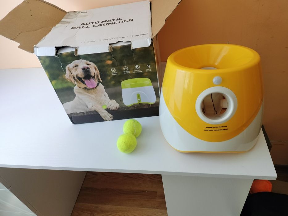 Играчка с топка автоматична стрелба за топки за кучета