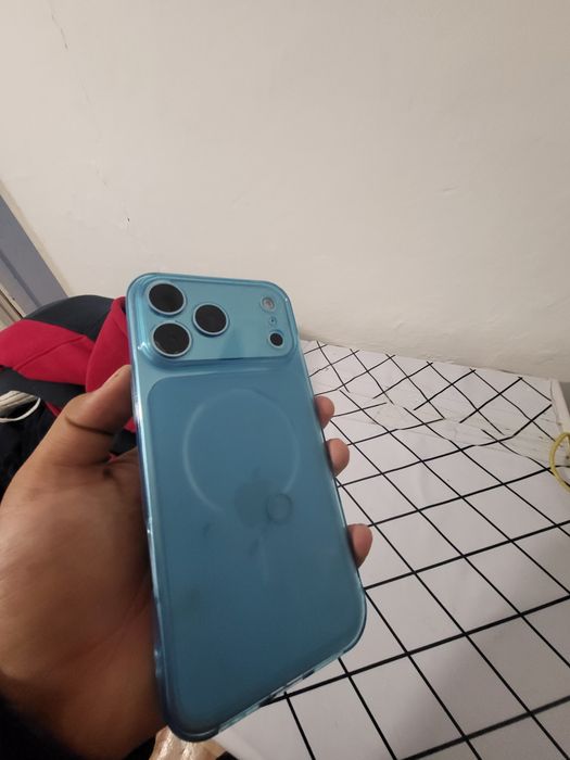 Iphone 18 pro max ПОДЕЛКА