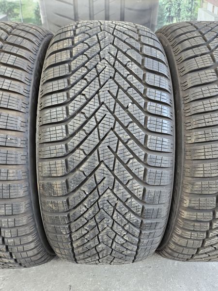 235/40/20 PIRELLI 4бр