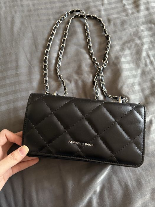 Продам кожаную сумку