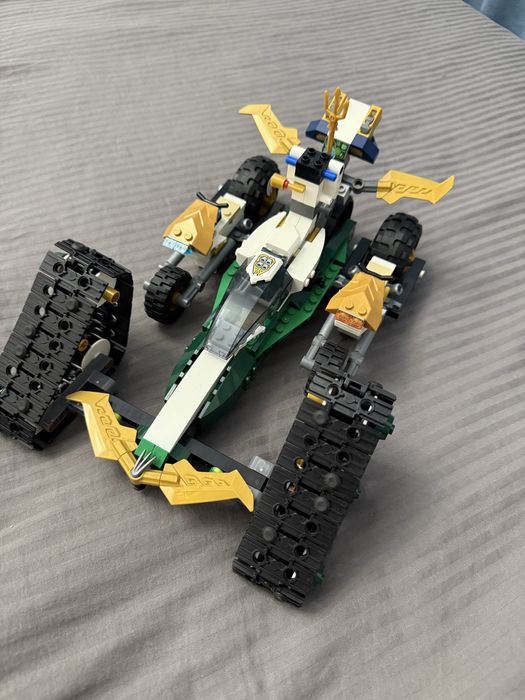 Продам лего мини фигурки