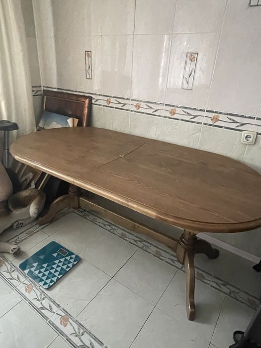 Продам Стол ( выдвижной) , деревянный