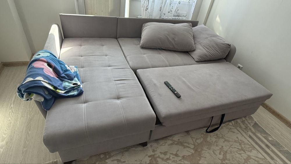 Стол со стульями