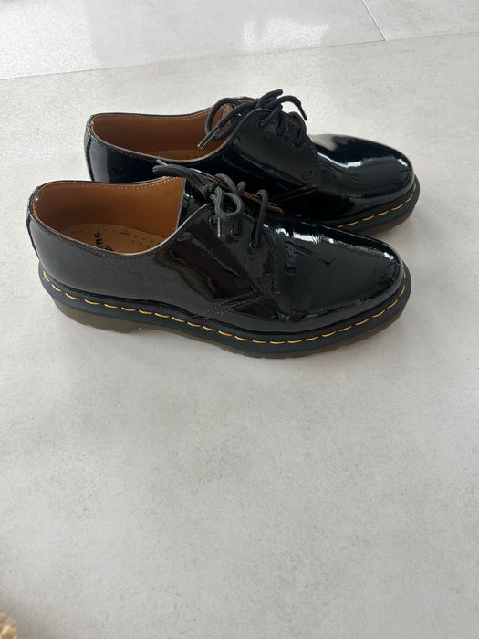 Pantofi negri din piele