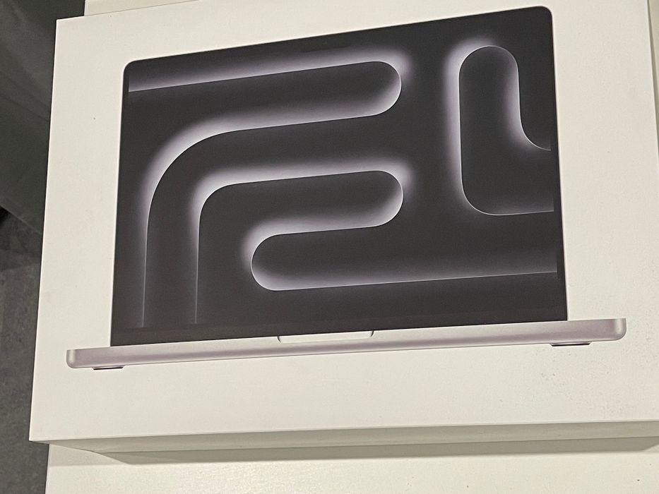 Apple MacBook Pro 14, 14 inch M3 Pro chip