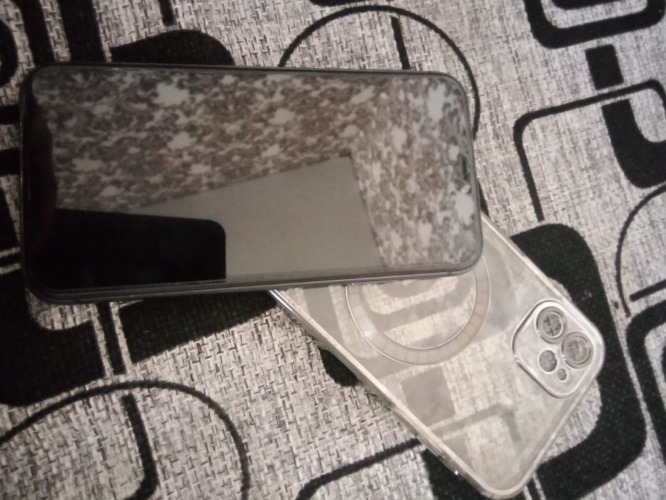 Iphon 11 продам