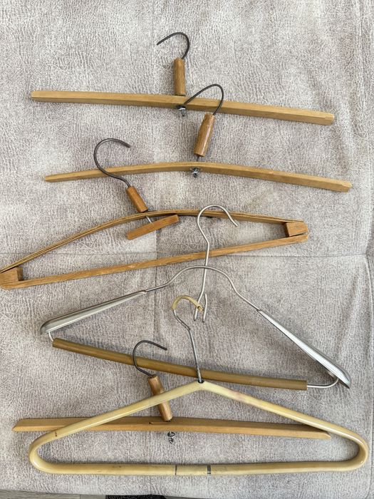 Набор вешалок 500тг
