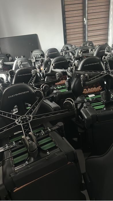 Игровое кресло DXracer Gladiator