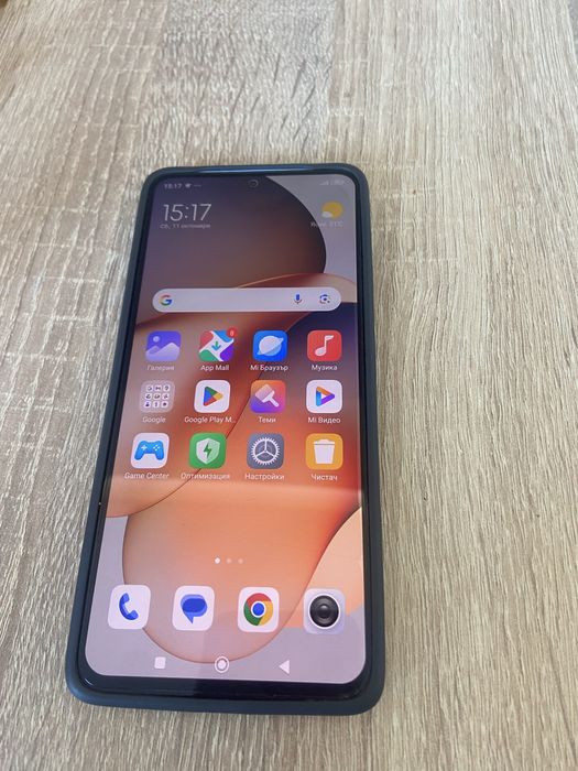 Телефон Redmi Note 13