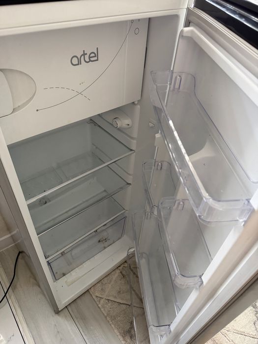 Artel Muzlatgich Sotiladi