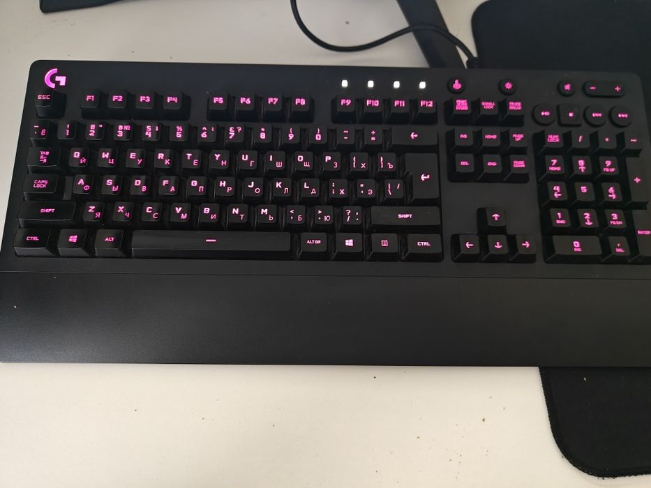 Игровая клавиатура Logitec G213