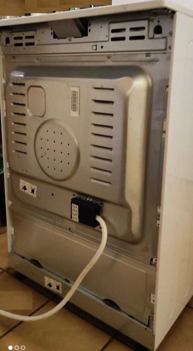 Aragaz electric SHARP cu plita Vitroceramica 4 ochiuri 60x60x80cm