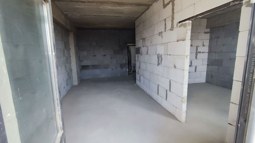 Срочно!!! Продаётся квартира...Центр Ферганы