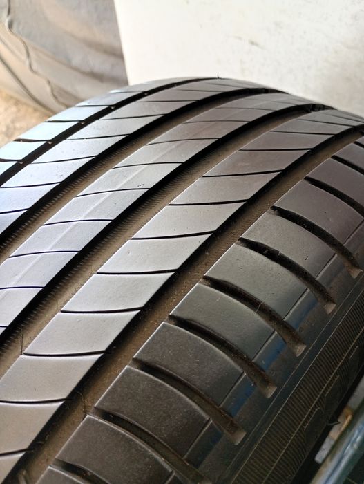 Перфектни 2бр.225/45/17 Michelin P4  dot3618