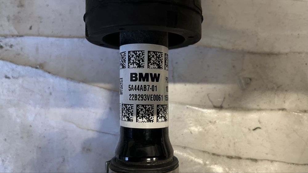 Полуоска BMW X1 F48 (2016-2022)