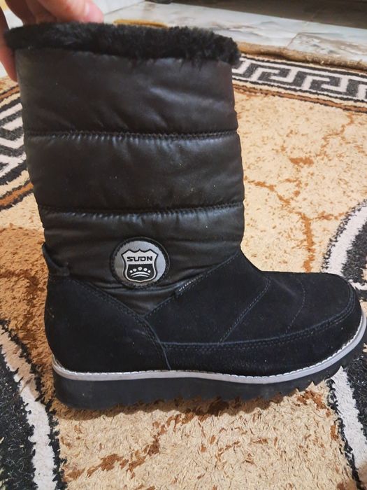 Ghete dama Mărimea 37