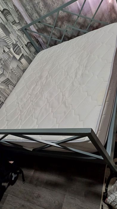 продам матрас б/у