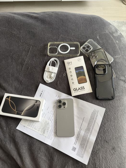iPhone 16 Pro 128 gb natural titanium stare impecabila 10/10 baterie 90%