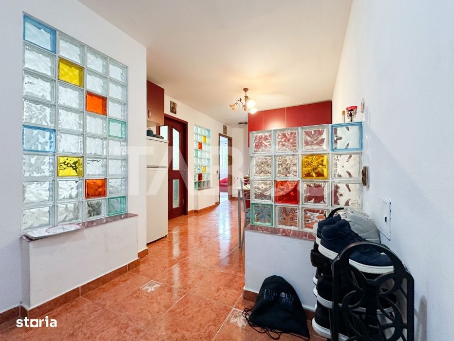 Apartament  3 camere de vanzare - parter inalt cu balcon zona Rahovei