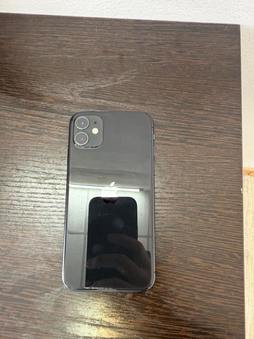 Продам iPhone 11 на 128 гб