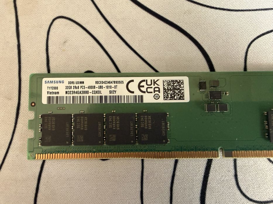 Memorie DDR5 pentru PC sau Laptop