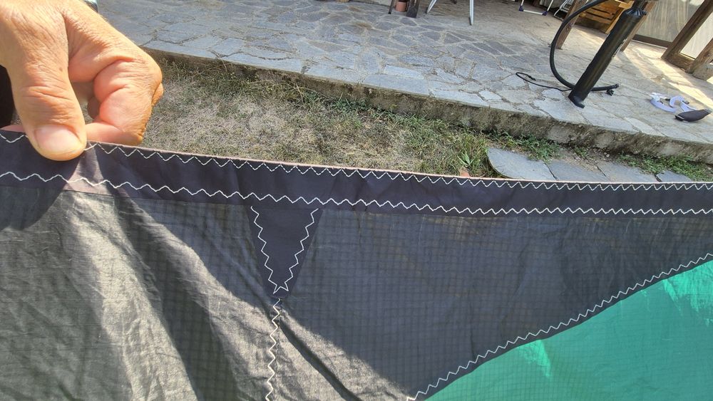 Продавам кайт сърфинг екипировка – Slingshot крила и бар