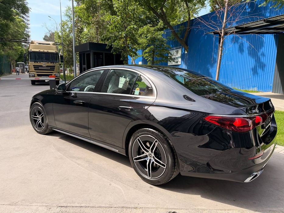 Yangi Mercedes Benz E300 AMG Line