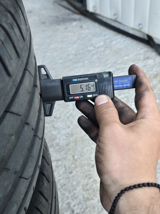 4 Броя 215/45/17 Nexen 2x7,2mm 2x5mm