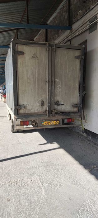 Продам Isuzu nkr