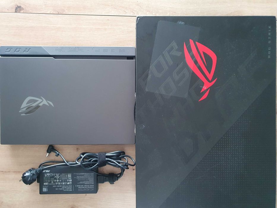 Laptop Gaming ASUS ROG Strix G15 G513IC