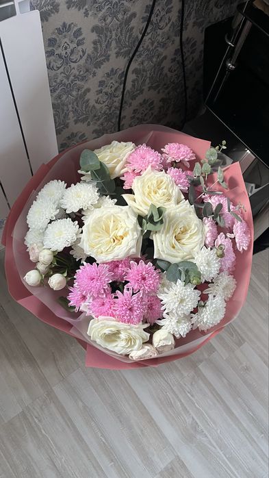 Продам букеты цветов
