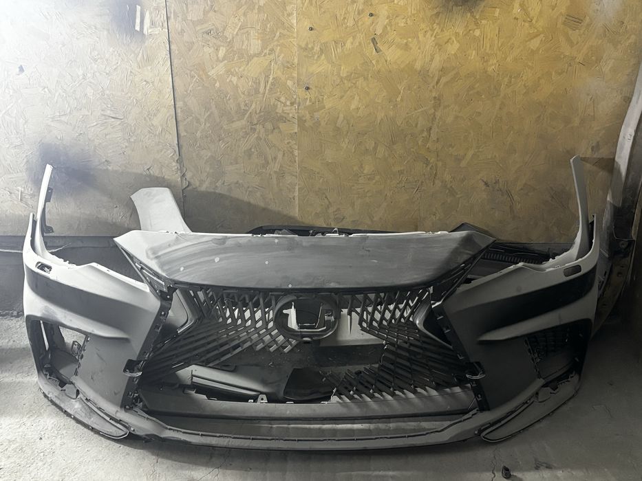 бампер Lexus RX 500H